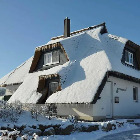 Ferienhaus Mit 3 Schlafraeumen Zin * 치노비츠