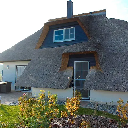 Ferienhaus Mit 3 Schlafraeumen Zin